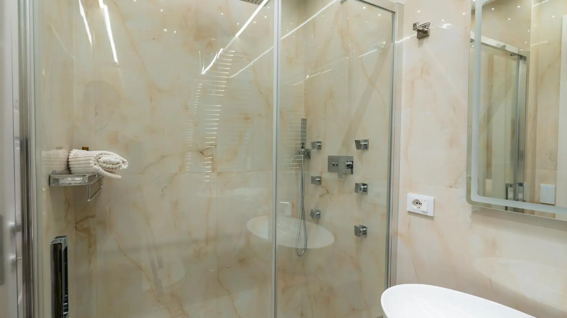 Apartamento Paci Luxury Suite Roma