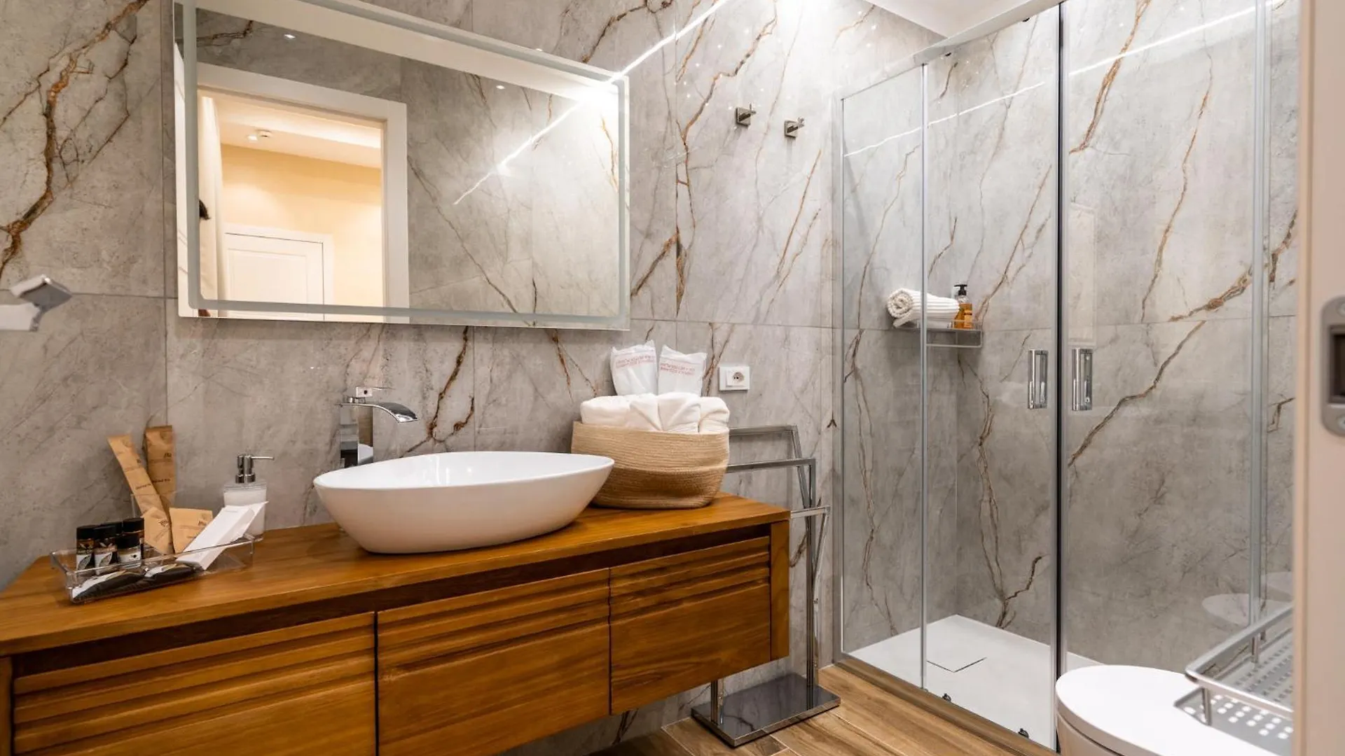Paci Luxury Suite Roma Apartamento