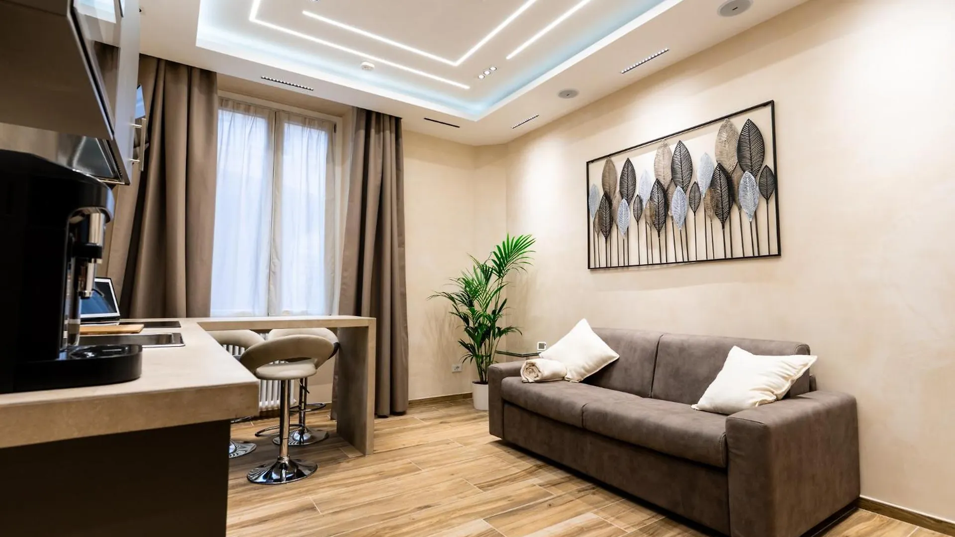 Paci Luxury Suite Rome 0*,