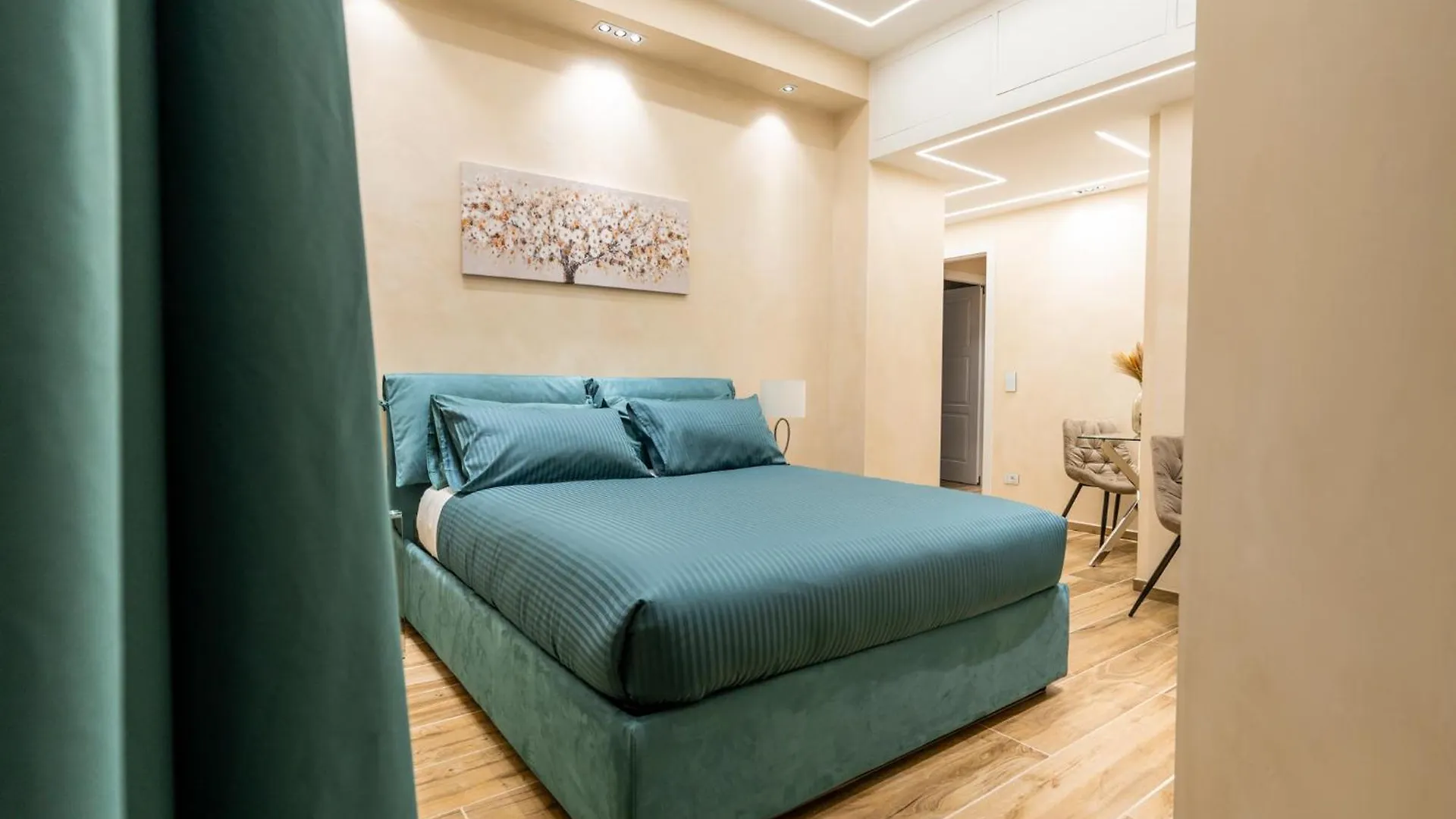 Apartment Paci Luxury Suite Rome Italy